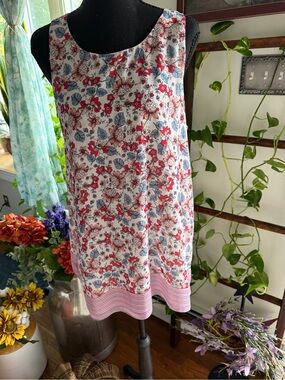 Max Edition Floral Tank Top in Red and Blue NWOT
